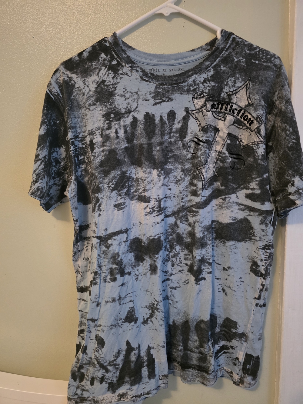 Vintage Affliction Live FastGraphic Tee in Light Blue & Black